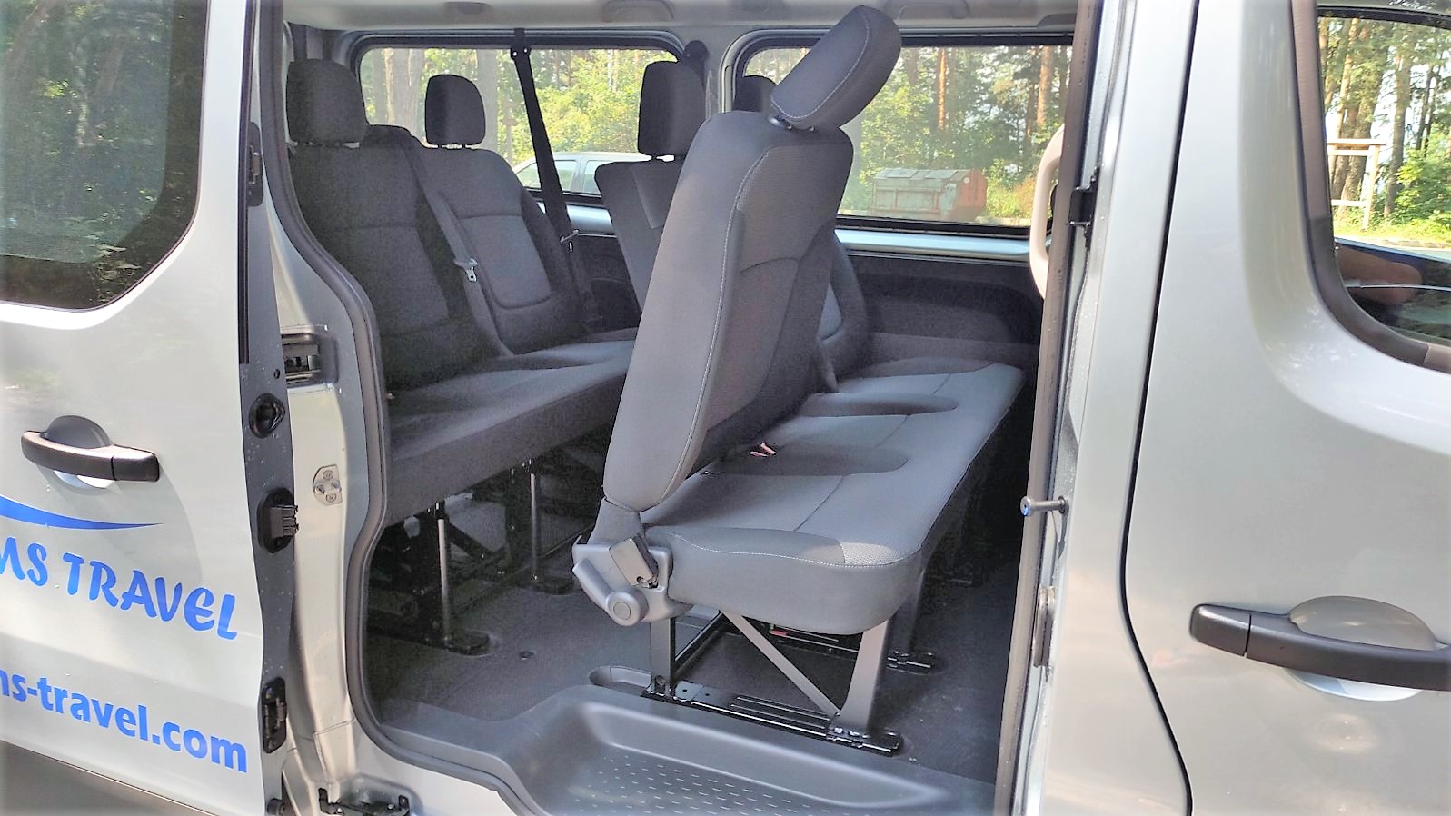 Renault Traffic 2022– manual minivan 8+1-3